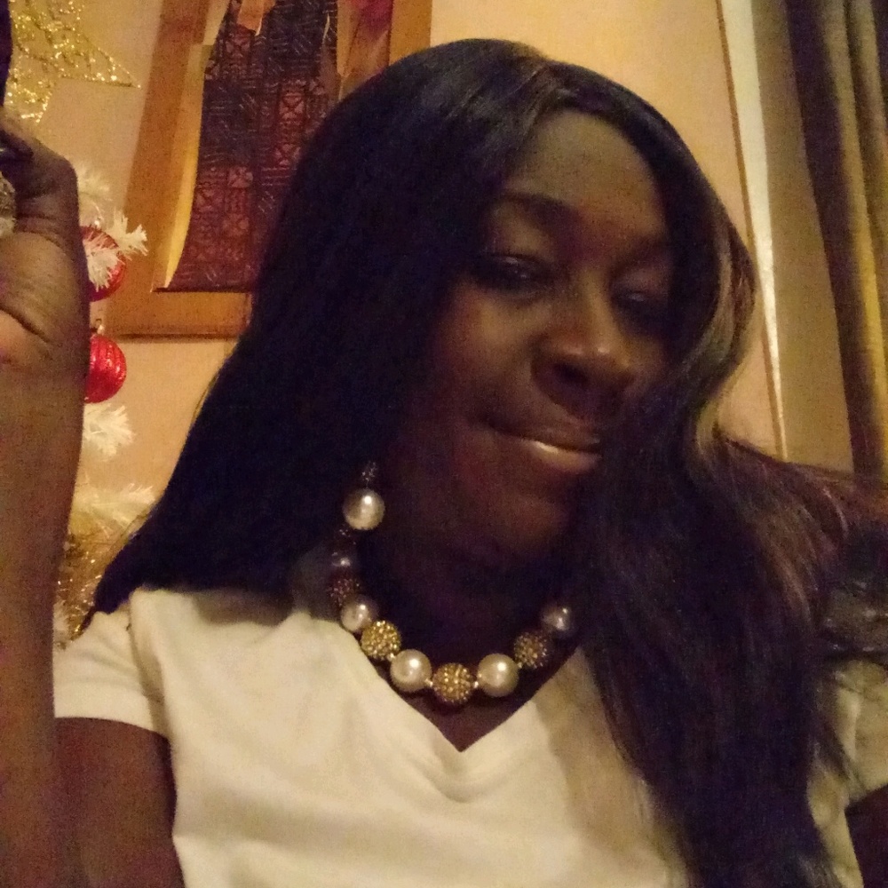 Meet your Posher, Charlene